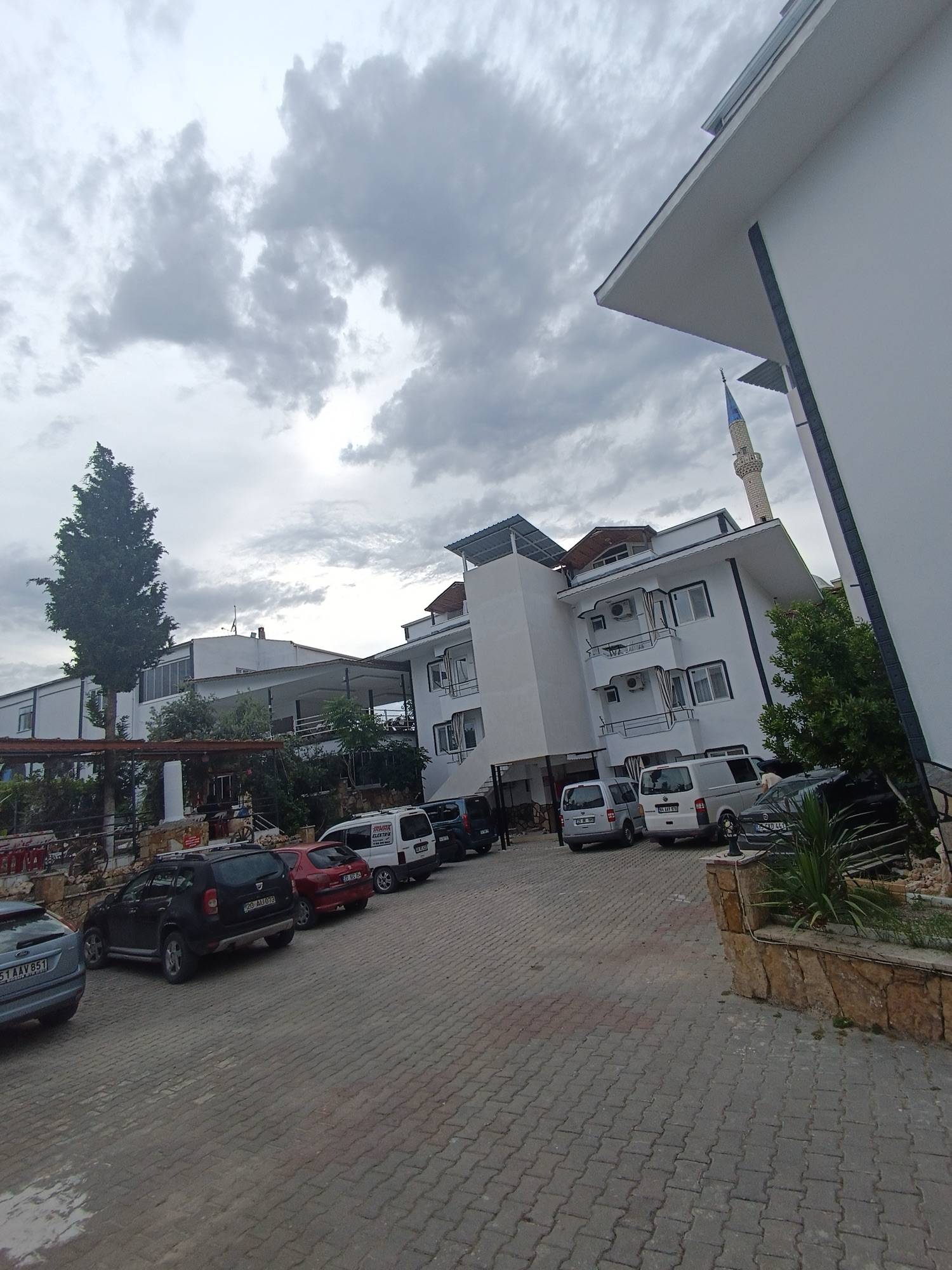 Ulugut Pansiyon dış görünüm 13